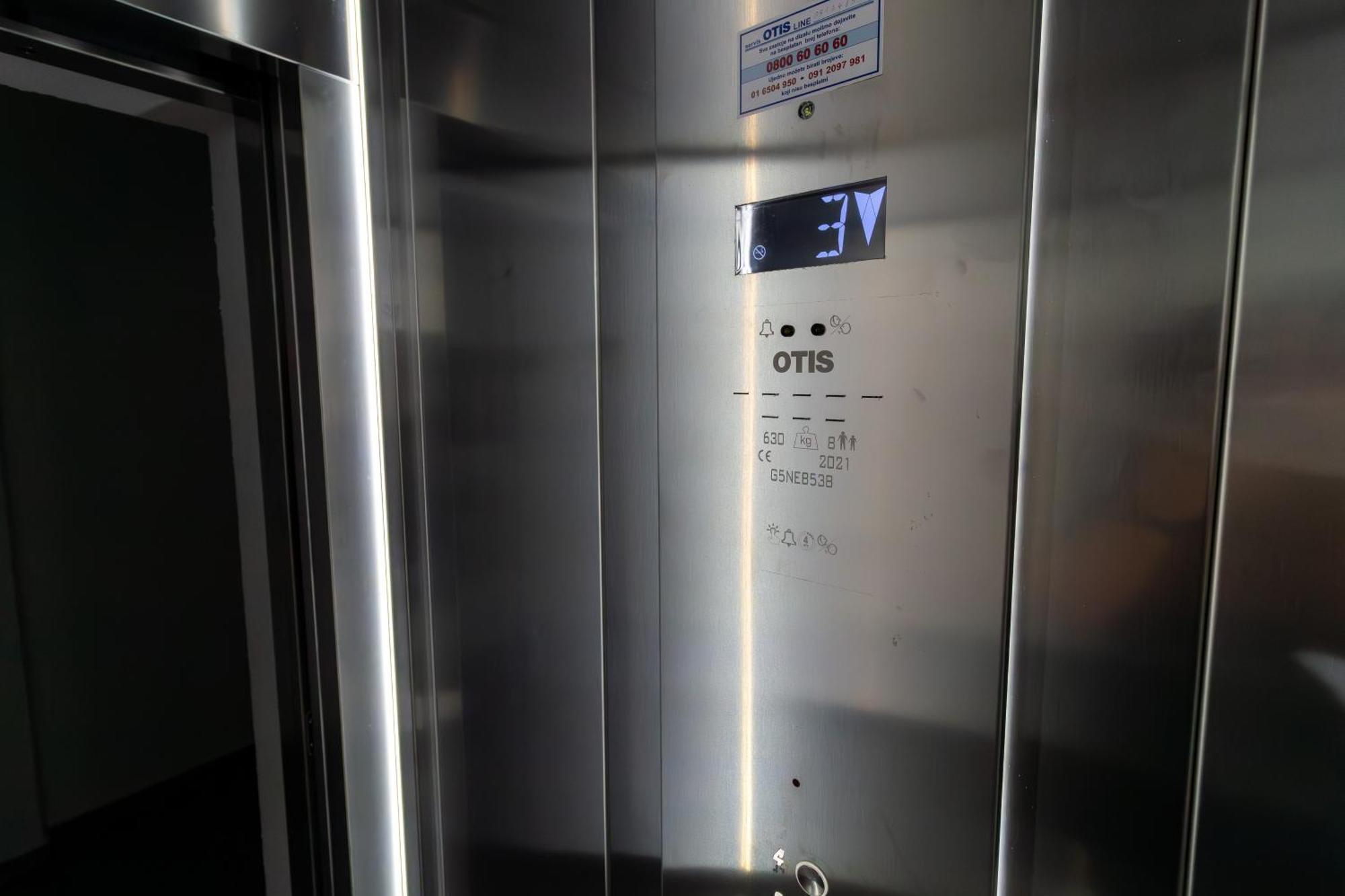 Gajeva Rooms - Stockholm Apartment Self Check-In Virovitica Exterior photo